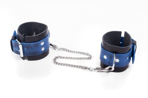 SKÓRZANE KAJDANKI EROTYCZNE - WHIPS Cuffs Crazy Horse Blue, Small