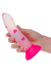 ŚWIECĄCE W CIEMNOSCI SILIKONOWE DILDO W SERDUSZKA Z PRZYSSAWKĄ - Glow Stick Heart Glow in the dark